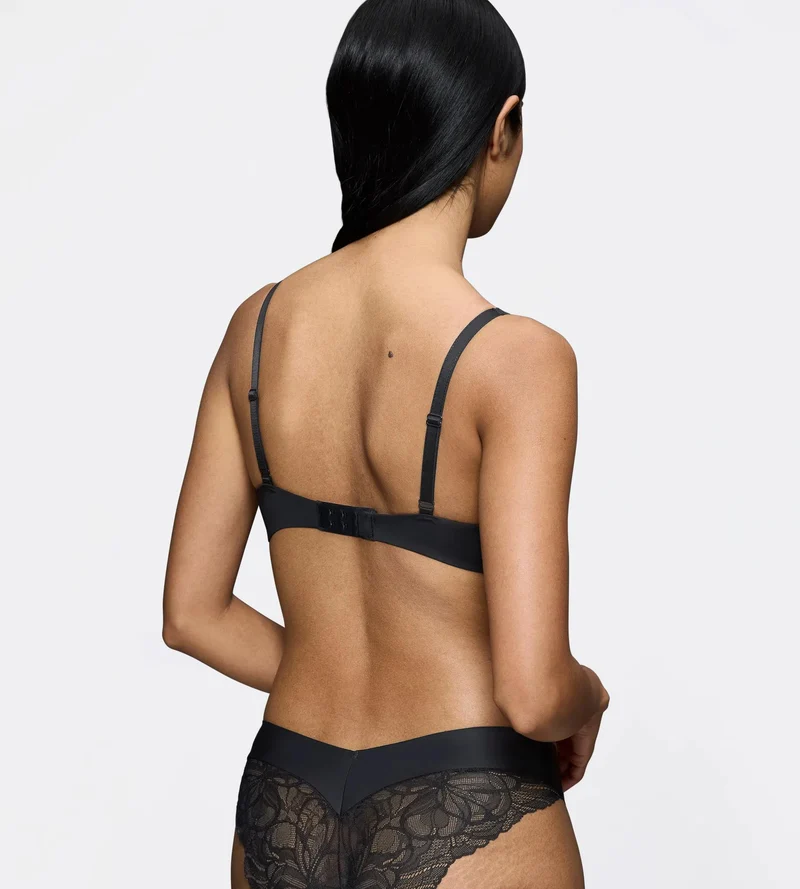 Body Make-Up Illusion Lace WP