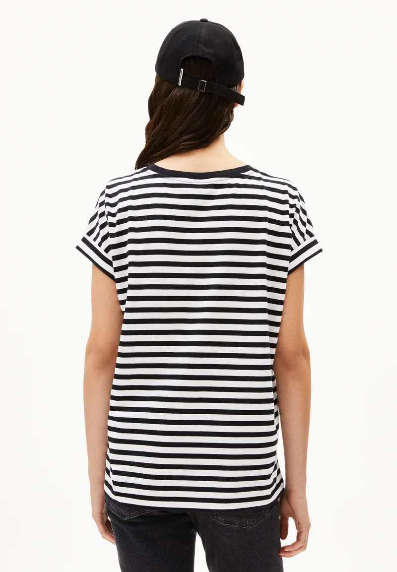 IDAARA STRIPE T-SHIRT