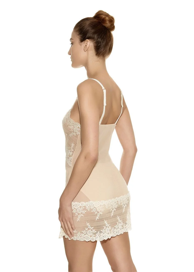Wacoal - Embrace Lace Chemise Naturally Nude / Elfenbein