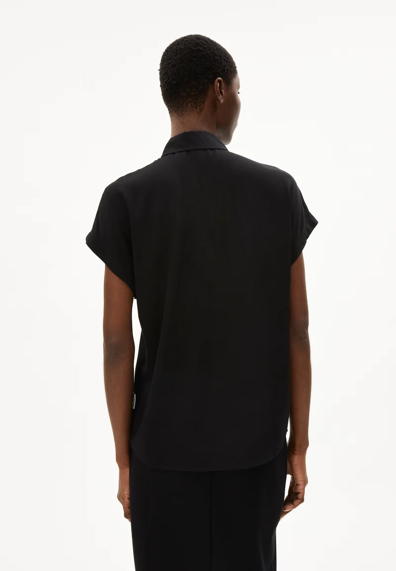 LARISAANA BLOUSE