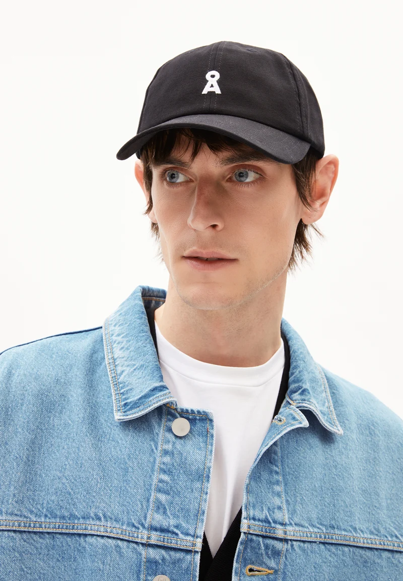 YENAAS BOLD CAP