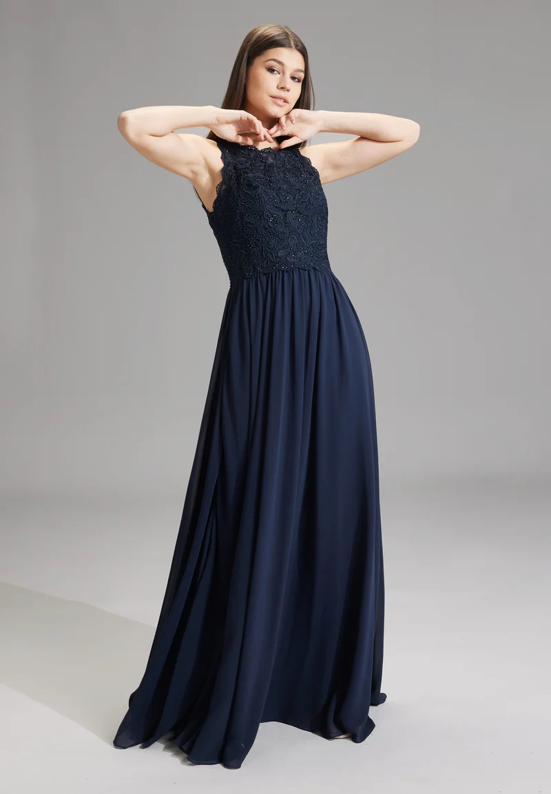 High-closed-Abendkleid mit floraler Spitze