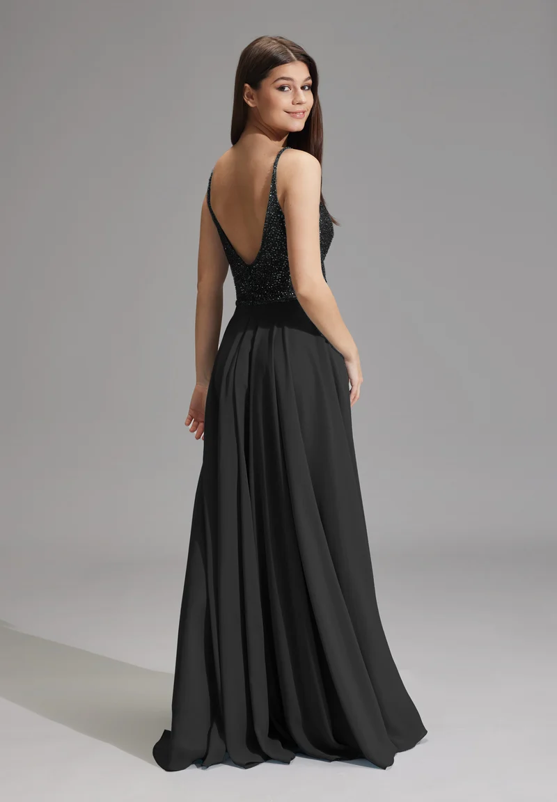 Abendkleid aus Materialmix
