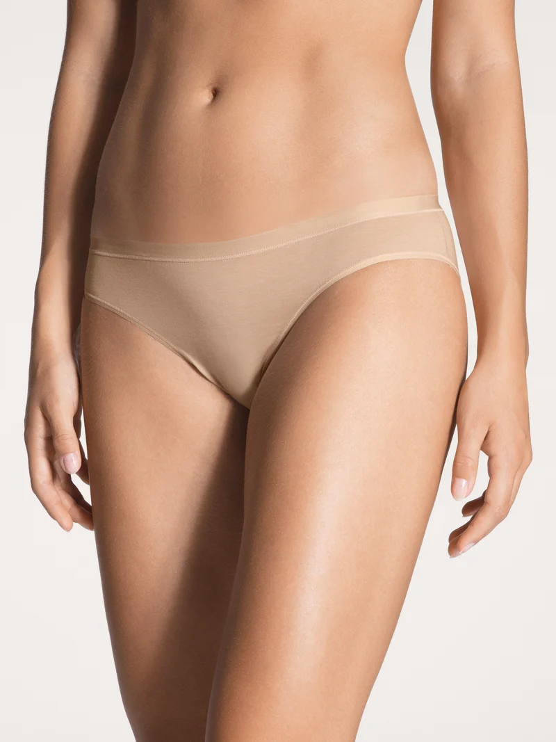 WOMEN Brief