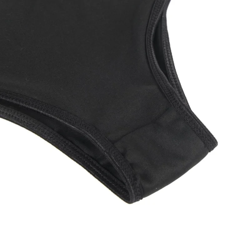 Verführerisches Set: Transparenz-BH & Streifen-Slip