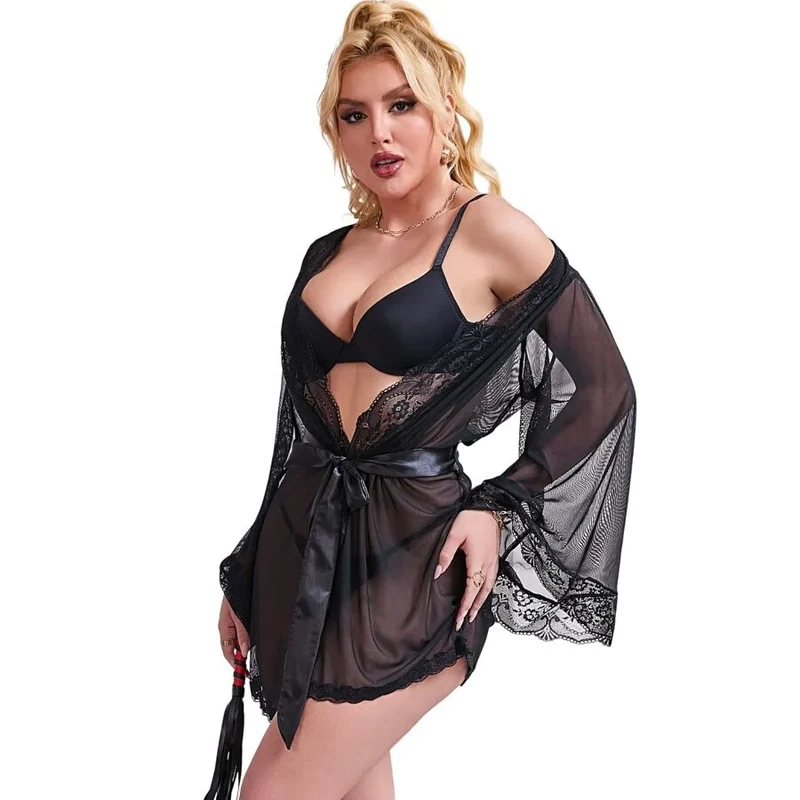 Verführerischer Spitzen-Mantel in Schwarz - Transparent und Elegant