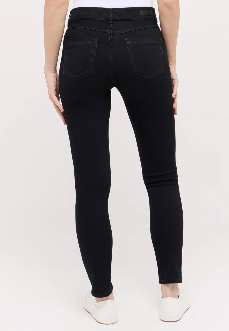 Malu Zip