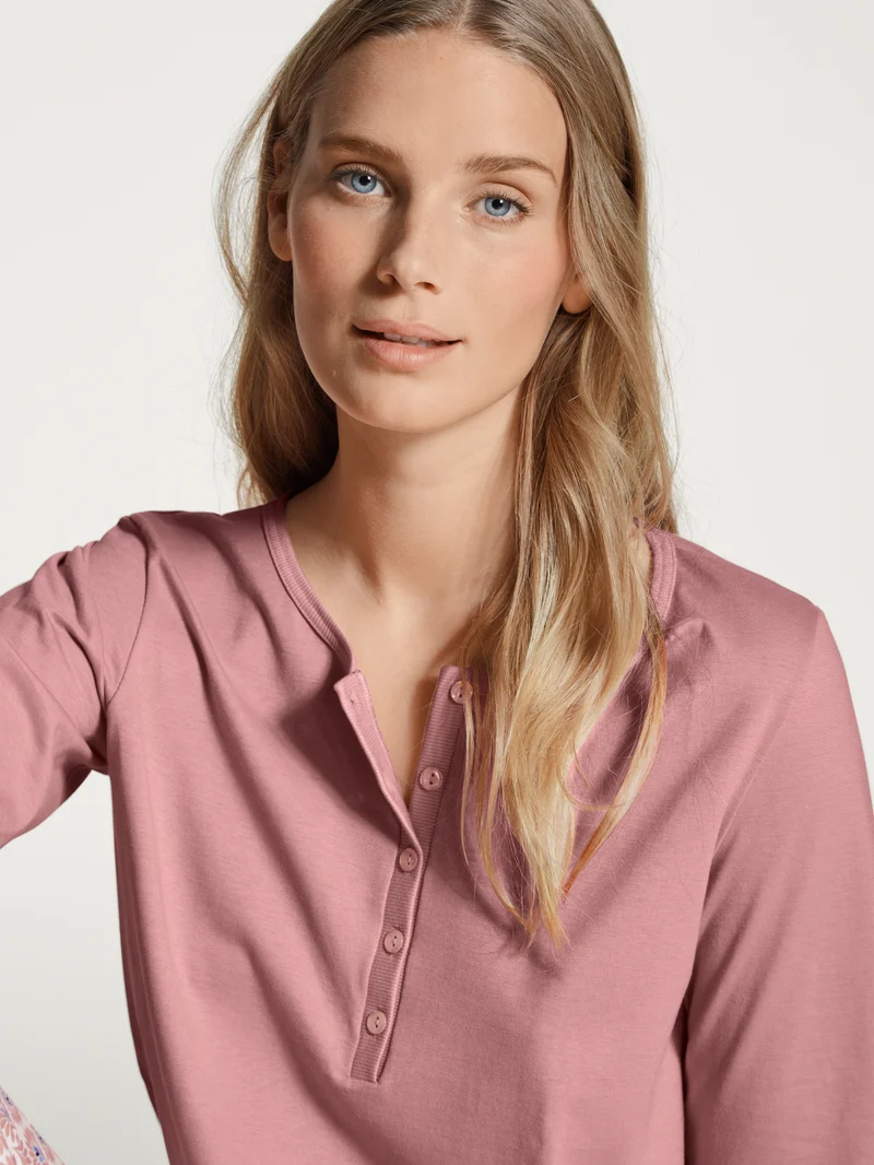 WOMEN Pyjamas