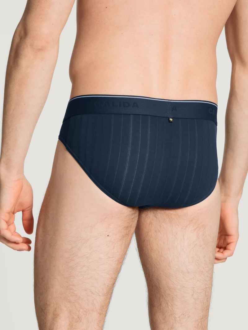 MEN Mini brief